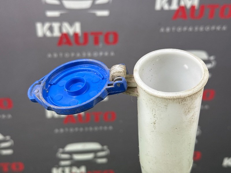 Бачок стеклоомывателя Hyundai Santa Fe