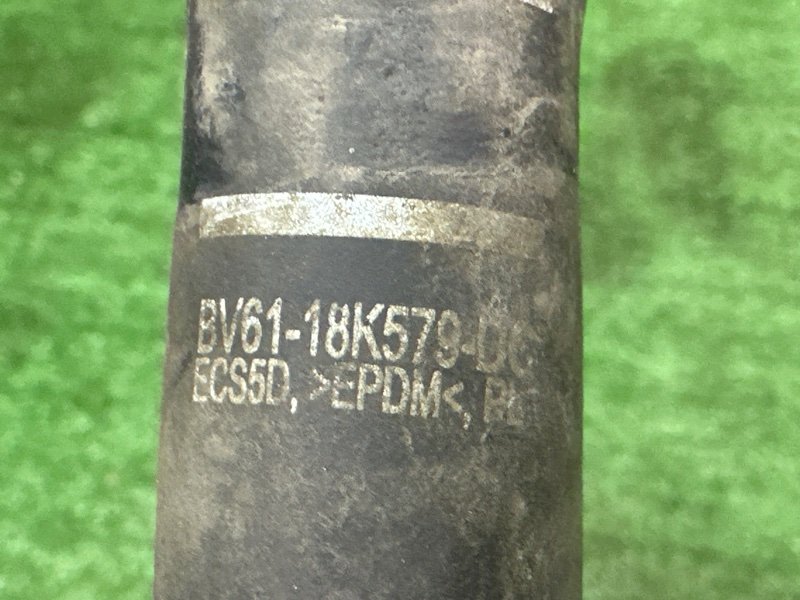 Патрубок отопителя Ford Kuga 2013 SUV