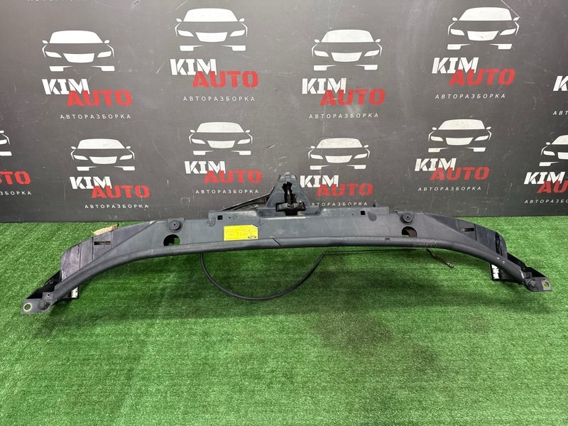 Панель передняя(телевизор) Ford Mondeo 3