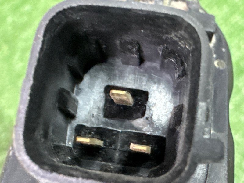 Насос омывателя Hyundai Santa Fe