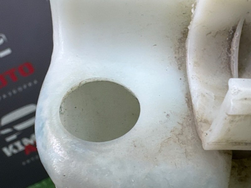 Бачок стеклоомывателя Ford Focus 2