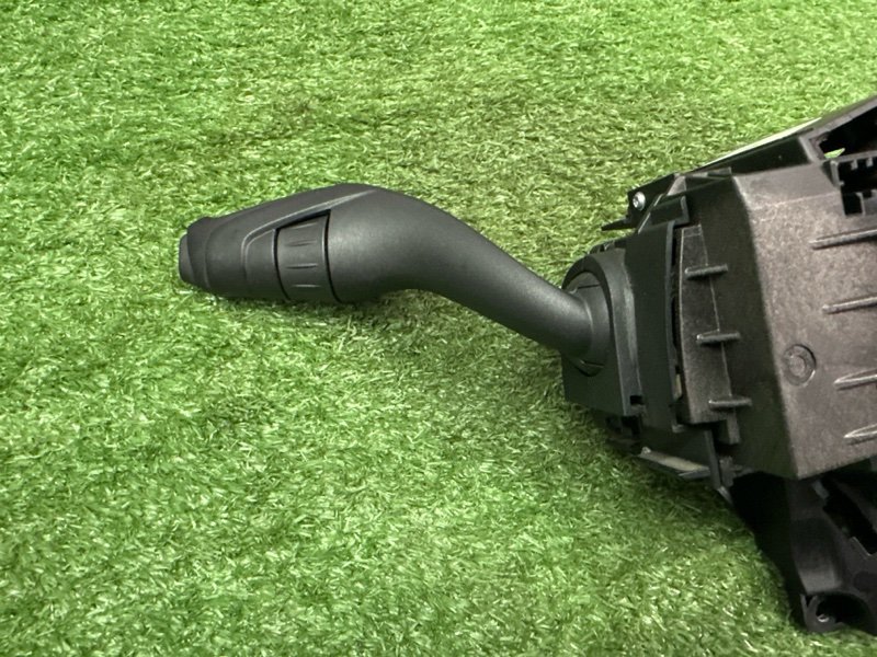 Подрулевой переключатель (гитара) Ford Kuga 2013 SUV