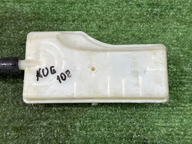 Бачок для тормозной жидкости Ford Kuga 2013 SUV