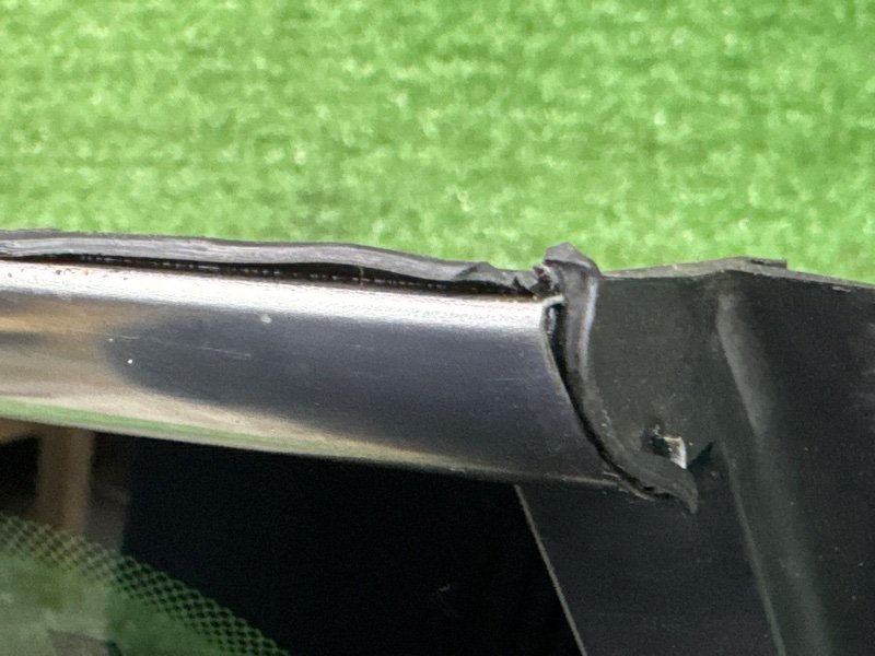 Стекло кузовное Ford Kuga 2013 SUV