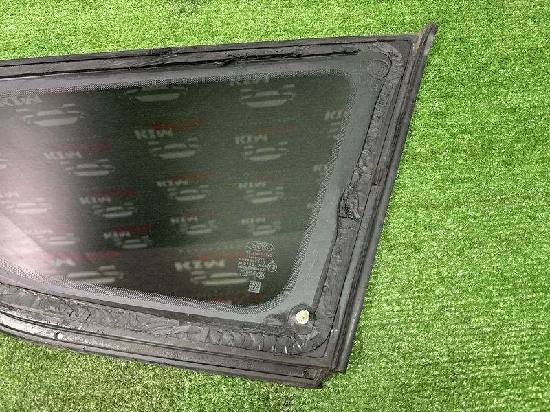 Стекло кузовное Ford Kuga 2013 SUV