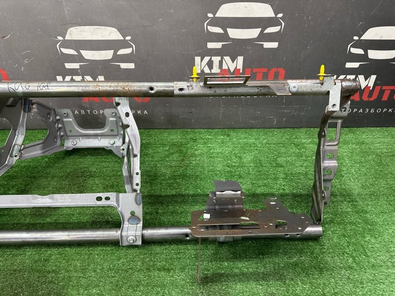 Усилитель торпедо Ford Kuga 2013 SUV