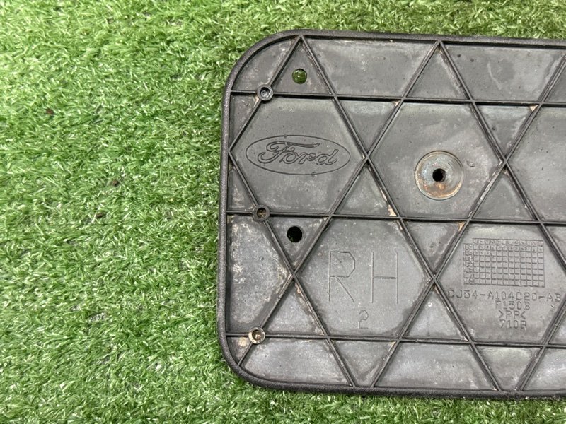 Брызговик Ford Kuga 2013 SUV