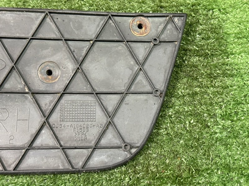 Брызговик Ford Kuga 2013 SUV