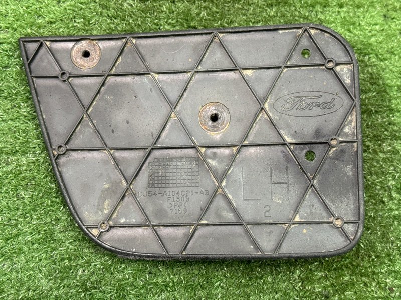 Брызговик Ford Kuga 2013 SUV