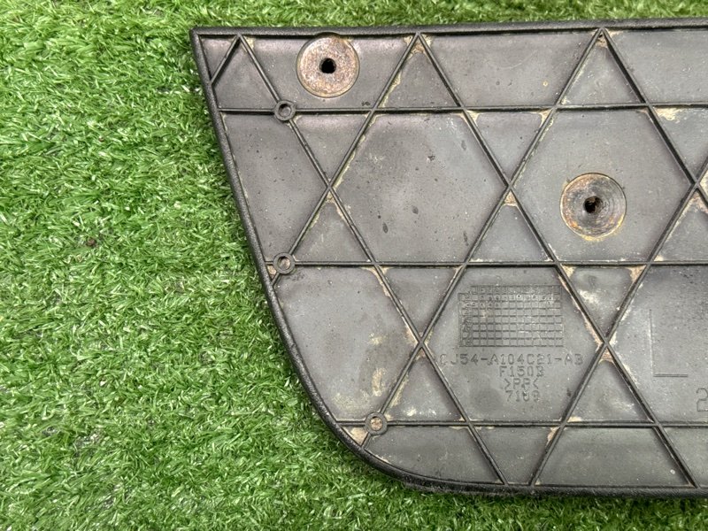 Брызговик Ford Kuga 2013 SUV