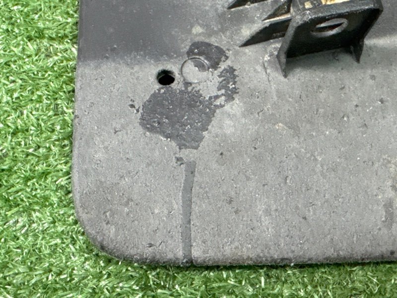 Брызговик Ford Kuga 2013 SUV