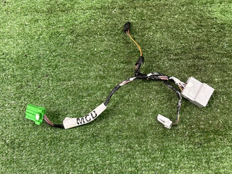 Проводка камеры переднего вида Ford Kuga 2013 SUV