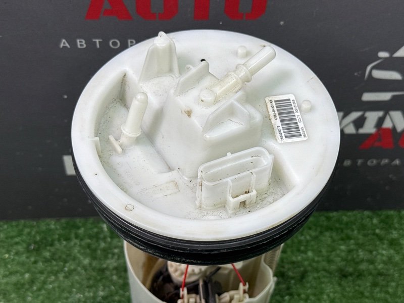 Насос топливный (Бензонасос) Ford Kuga 2013 SUV