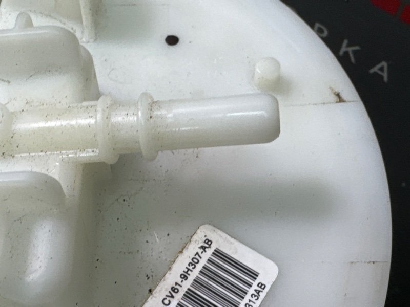 Насос топливный (Бензонасос) Ford Kuga 2013 SUV