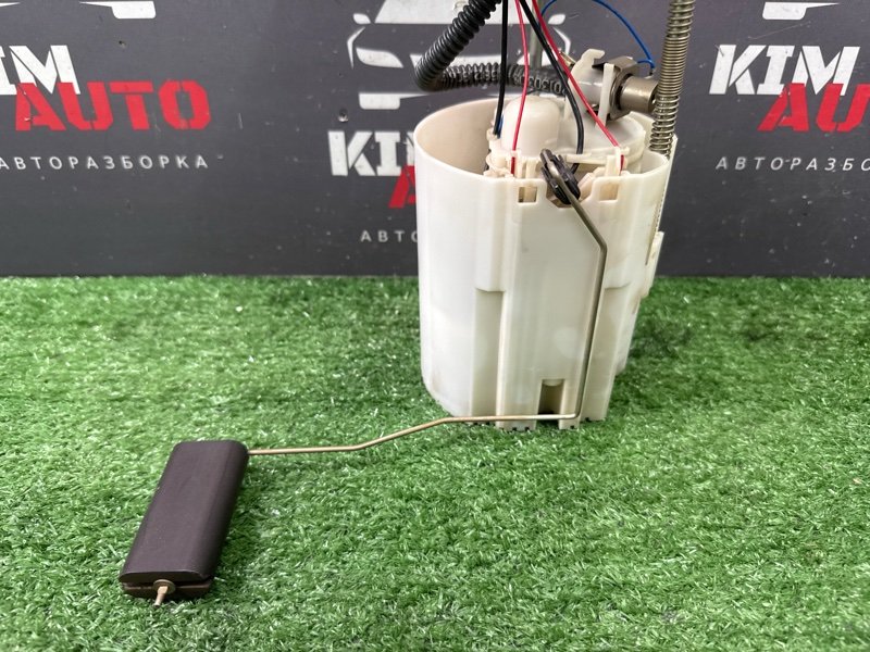 Насос топливный (Бензонасос) Ford Kuga 2013 SUV