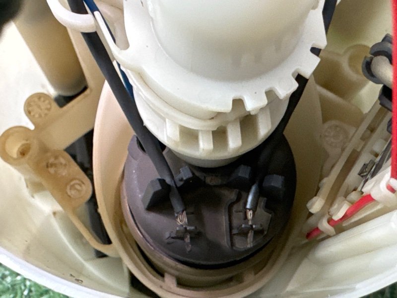 Насос топливный (Бензонасос) Ford Kuga 2013 SUV