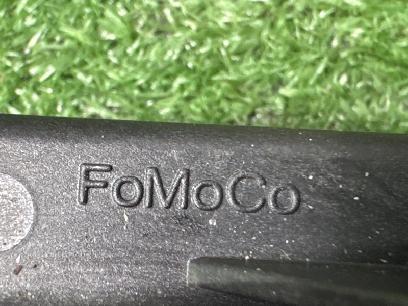 Блок управления топливным насосом Ford Kuga 2013 SUV