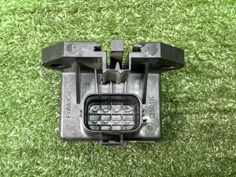 Блок управления топливным насосом Ford Kuga 2013 SUV