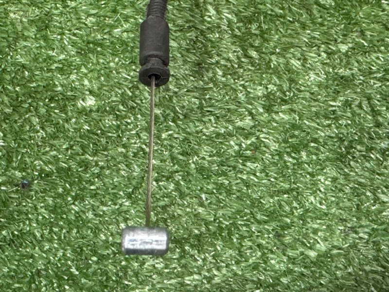 Трос капота Ford Kuga 2013 SUV