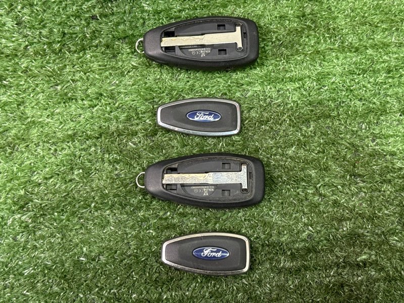 Смарт ключ с личинкой двери Ford Kuga 2013 SUV