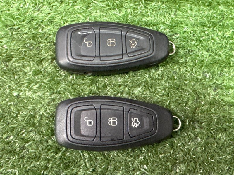 Смарт ключ с личинкой двери Ford Kuga 2013 SUV