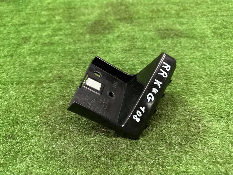 Кронштейн бампера Ford Kuga 2013 SUV