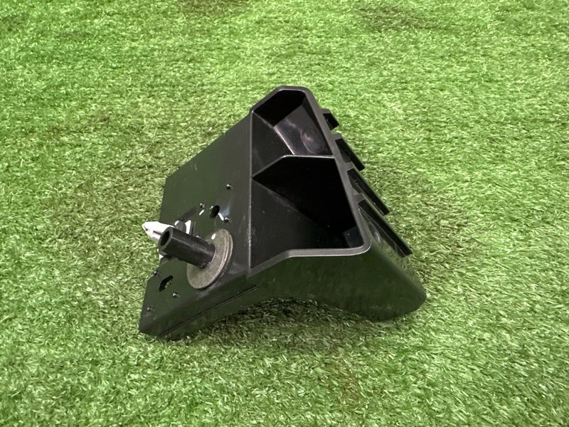 Кронштейн бампера Ford Kuga 2013 SUV