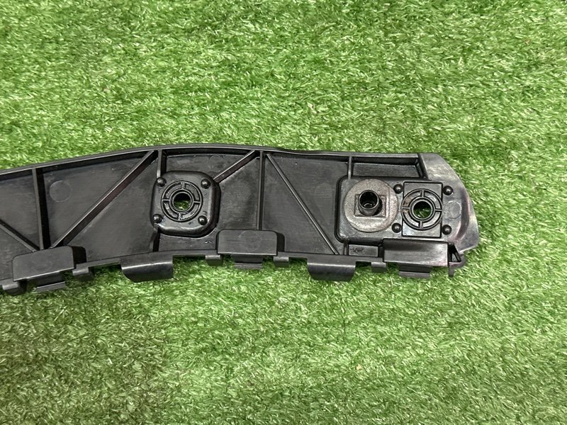 Кронштейн бампера Ford Kuga 2013 SUV