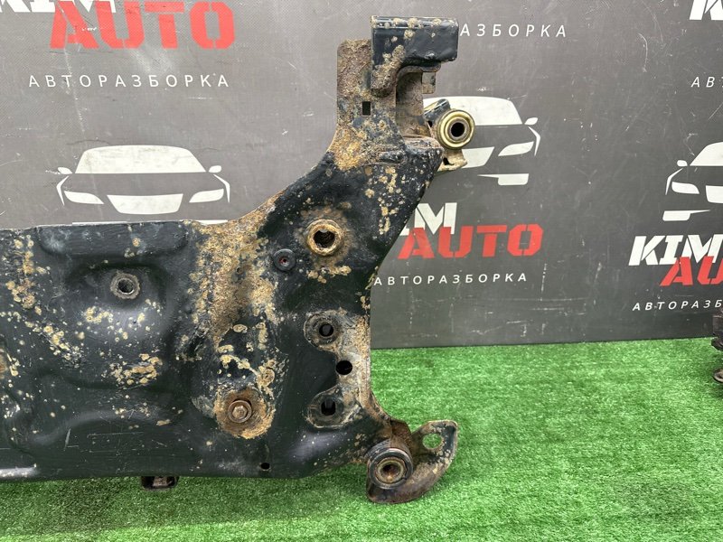 Подрамник Балка Ford Kuga 2013 SUV