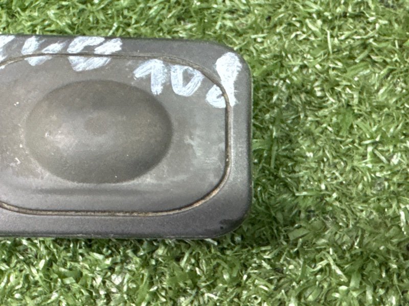 Кнопка открывания багажника Ford Kuga 2013 SUV