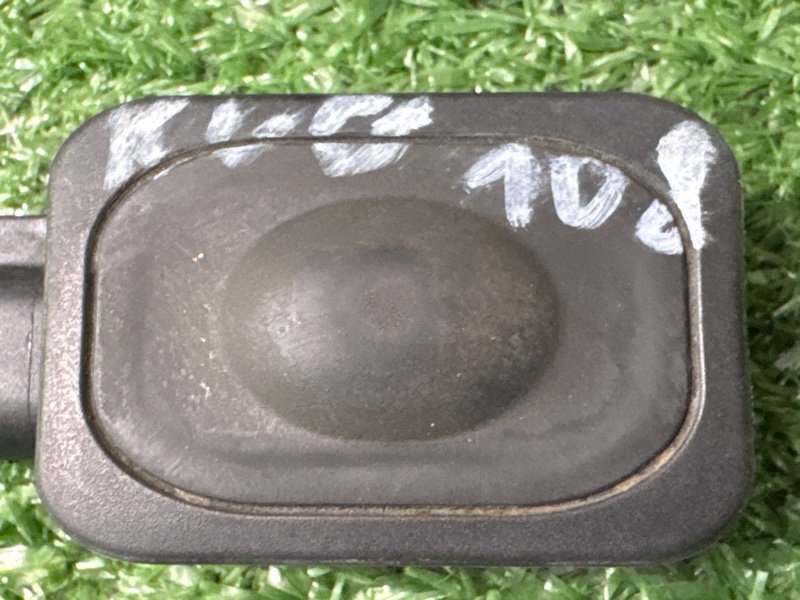 Кнопка открывания багажника Ford Kuga 2013 SUV