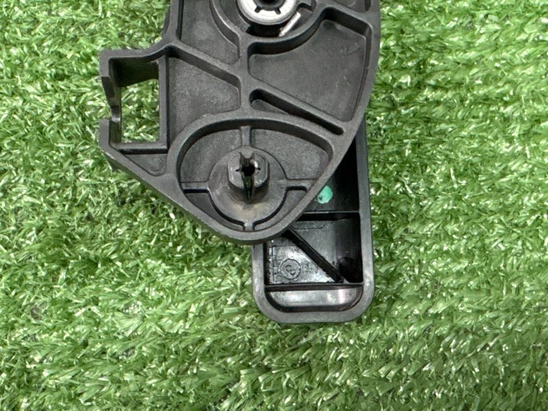 Ручка капота Ford Kuga 2013 SUV