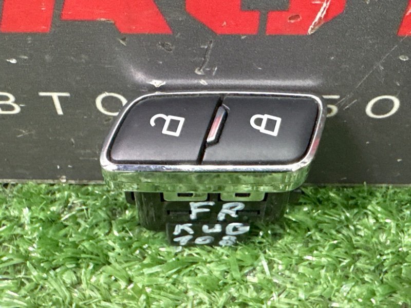 Кнопка центрального замка Ford Kuga 2013 SUV