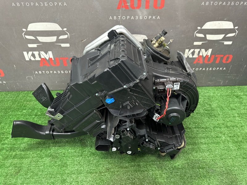 Печка Отопитель в сборе Ford Kuga 2013 SUV