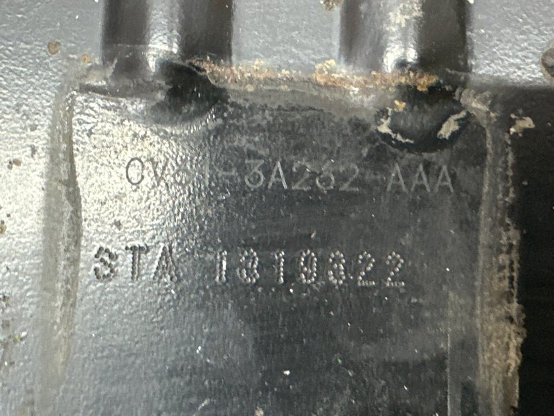 Рычаг подвески Ford Kuga 2013 SUV