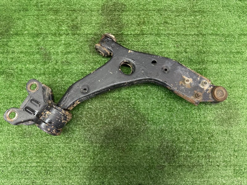 Рычаг подвески Ford Kuga 2013 SUV