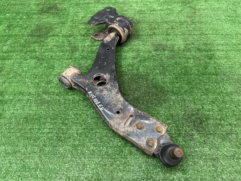 Рычаг подвески Ford Kuga 2013 SUV