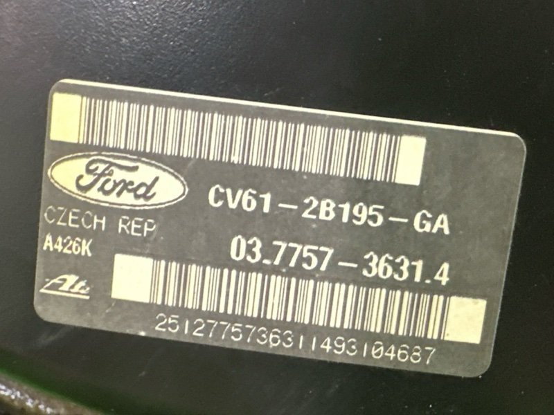 Вакуумный усилитель тормозов Ford Kuga 2013 SUV