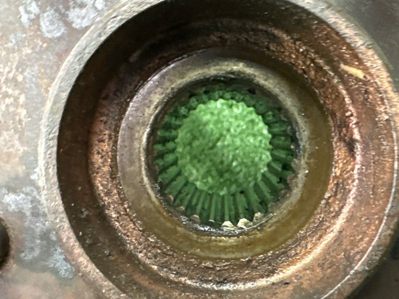 Кулак поворотный со ступицей Ford Kuga 2013 SUV