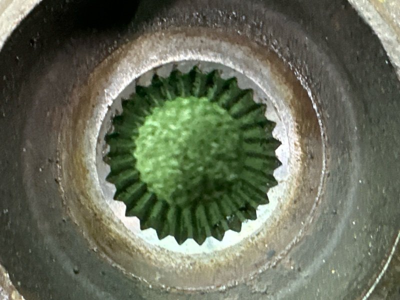 Кулак поворотный со ступицей Ford Kuga 2013 SUV