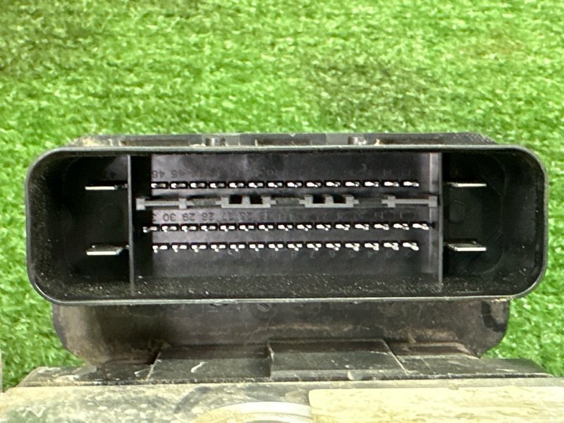 Блок ABS Ford Kuga 2013 SUV