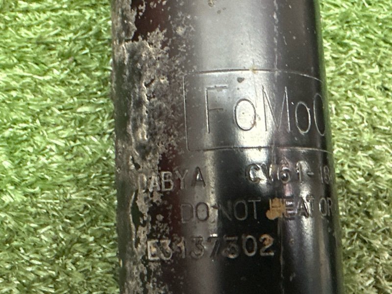 Амортизатор Ford Kuga 2013 SUV