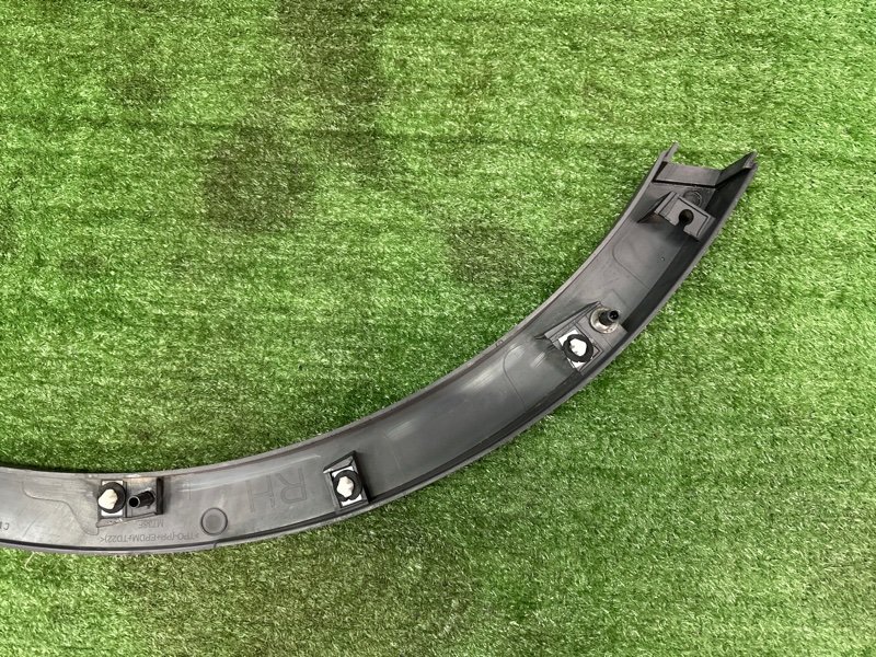 Накладка крыла Ford Kuga 2013 SUV