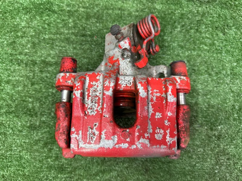 Суппорт тормозной Ford Kuga 2013 SUV