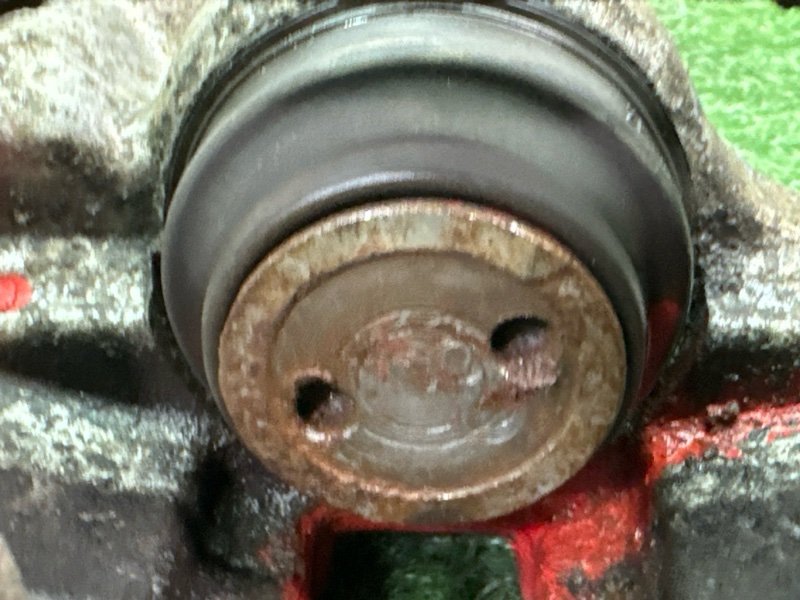 Суппорт тормозной Ford Kuga 2013 SUV