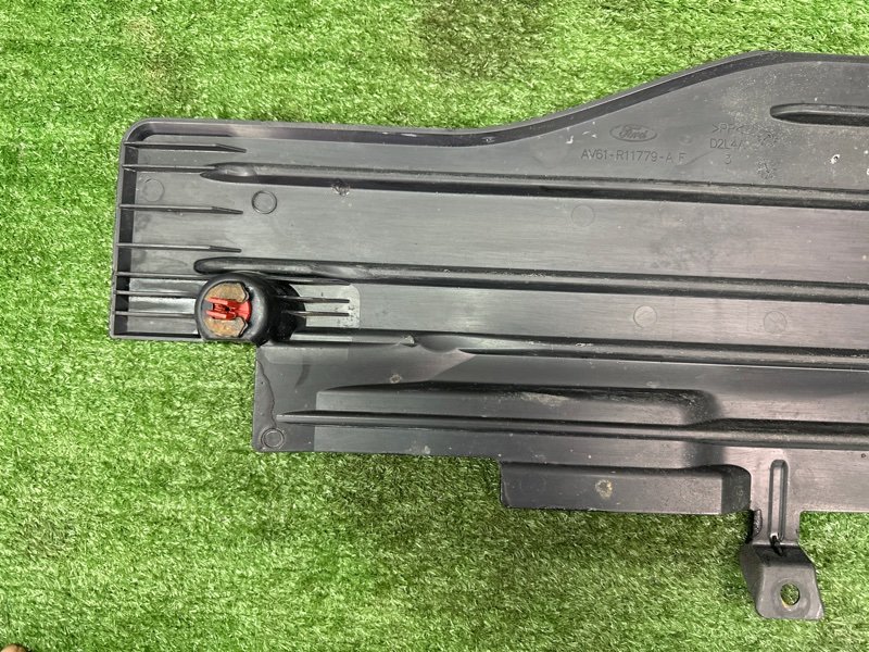 Защита днища кузова Ford Kuga 2013 SUV