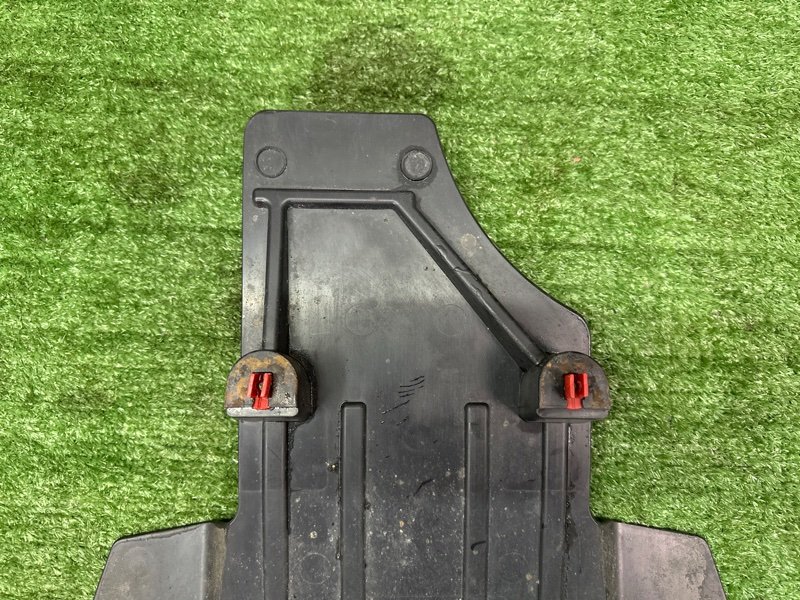 Защита днища кузова Ford Kuga 2013 SUV