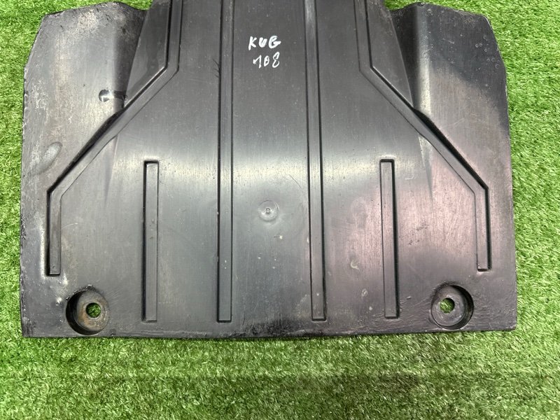 Защита днища кузова Ford Kuga 2013 SUV