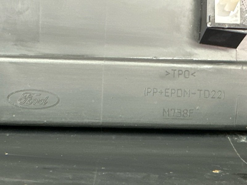 Накладка на порог наружная Ford Kuga 2013 SUV