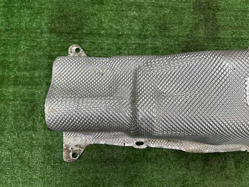 Тепловой экран Ford Kuga 2013 SUV